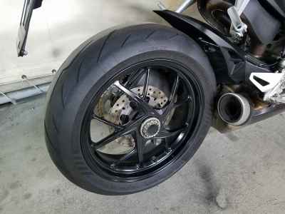 Ducati Streetfighter V2 2022