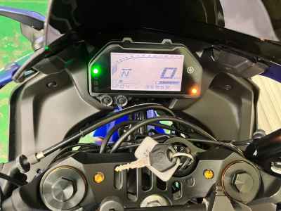 Yamaha YZF-R25 2019