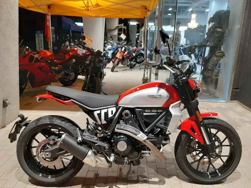 Ducati Scrambler 2025