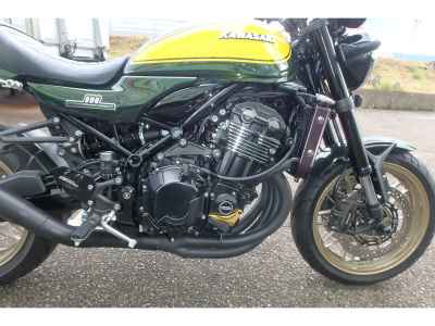 Kawasaki Z900RS 2023