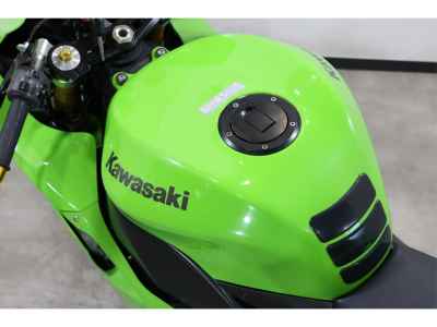 Kawasaki Ninja ZX-10R 2005