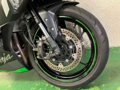 Kawasaki Ninja ZX-4R SE 2023