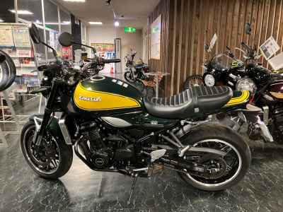 Kawasaki Z900RS Yellow Ball Edition 2024