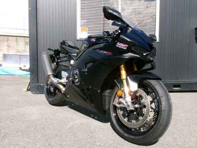 Honda CBR1000RR-R FB SP 2025