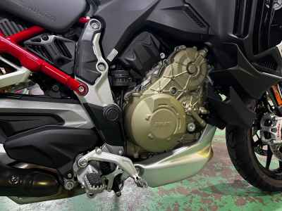 Ducati Multistrada V4 2023