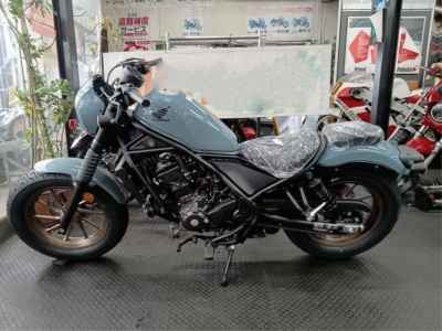 Honda Rebel CMX250 2025