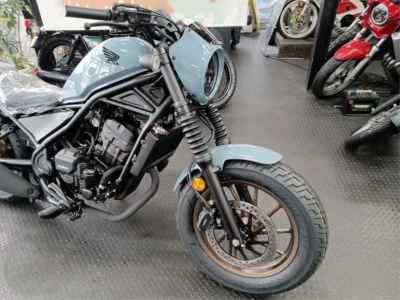 Honda Rebel CMX250 2025