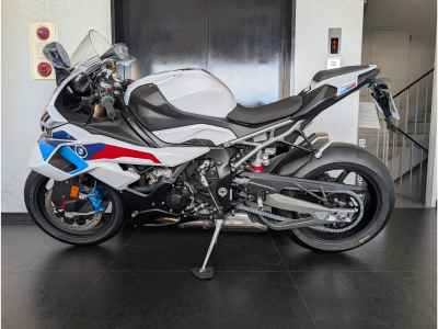 BMW S1000RR 2025