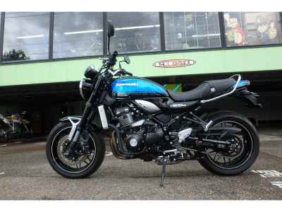 Kawasaki Z900RS 2023