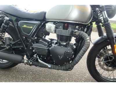 Triumph Bonneville T100 2024