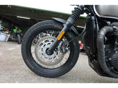 Triumph Bonneville T100 2024