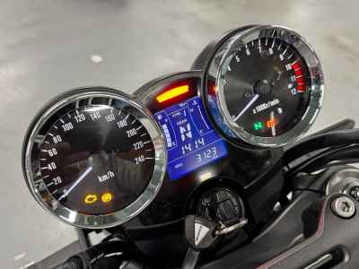 Kawasaki Z900RS 2022