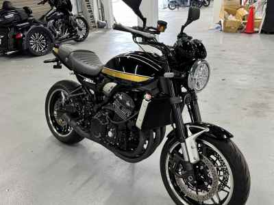 Kawasaki Z900RS 2022