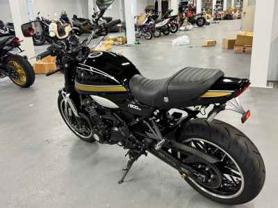 Kawasaki Z900RS 2022
