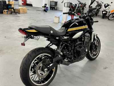 Kawasaki Z900RS 2022