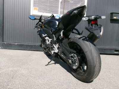 Honda CBR1000RR-R FB SP 2025