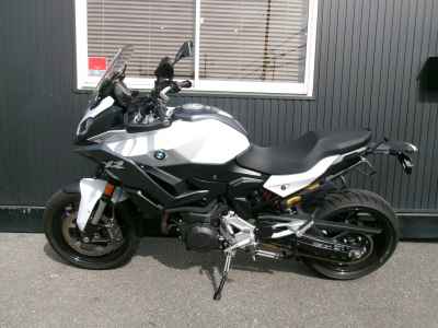 BMW F900XR 2025