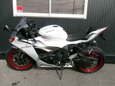 Kawasaki Ninja ZX-6R 2025