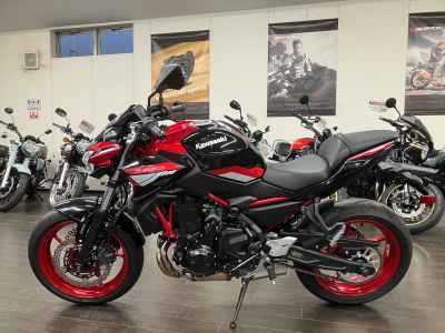 Kawasaki Z650 2025