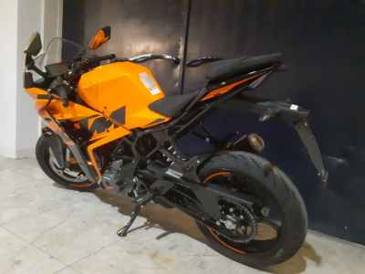 KTM RC 390 2022