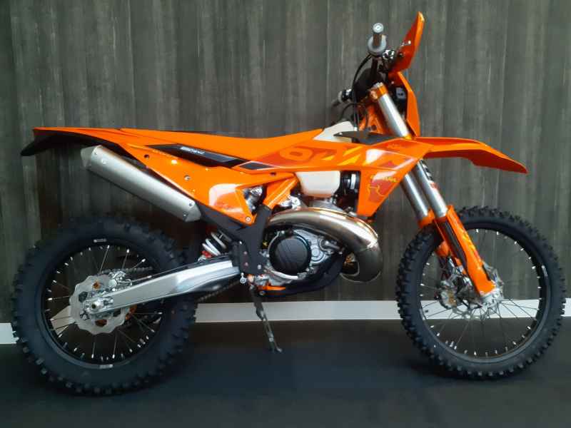 KTM 250 EXC Six Days 2025