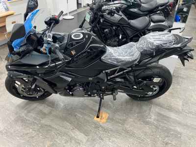 Suzuki GSX-S1000GT