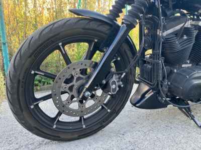 Harley-Davidson Sportster Iron XL883N 2021