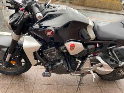 Honda CB1000R 2018