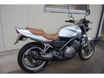 Kawasaki Balius ZR250