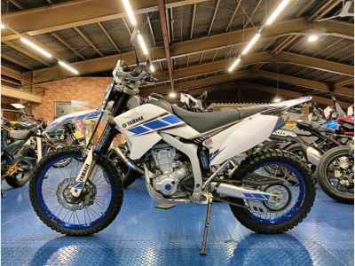 Yamaha WR250R