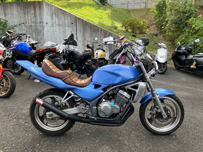 Kawasaki Balius ZR250