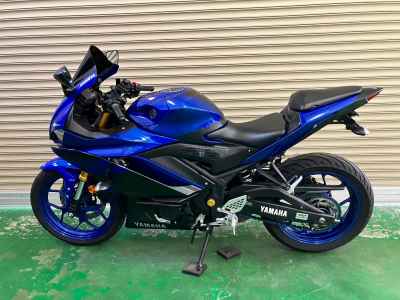 Yamaha YZF-R25