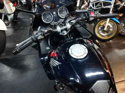 Honda CB400 Super Boldor 2016