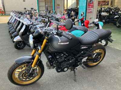 Kawasaki Z900RS SE 2025