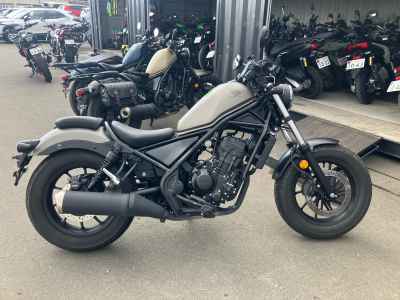 Honda Rebel CMX250