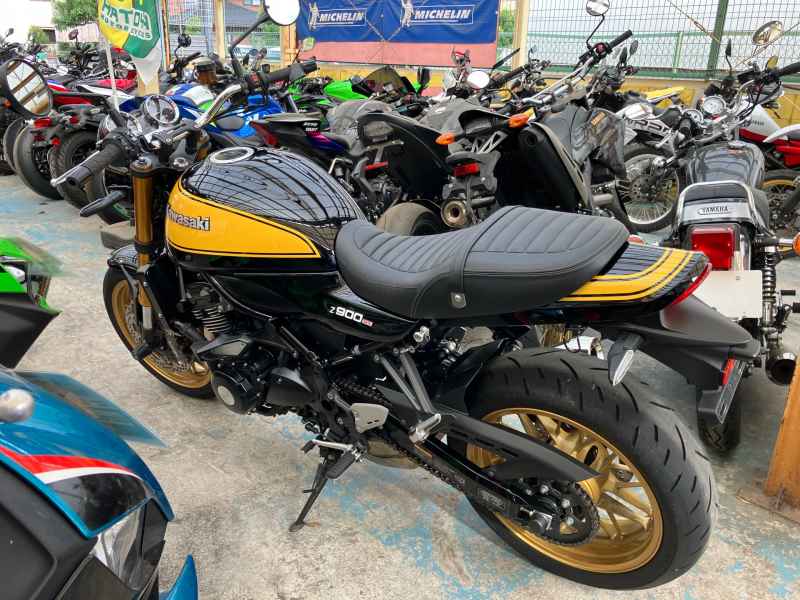 Kawasaki Z900RS SE 2023