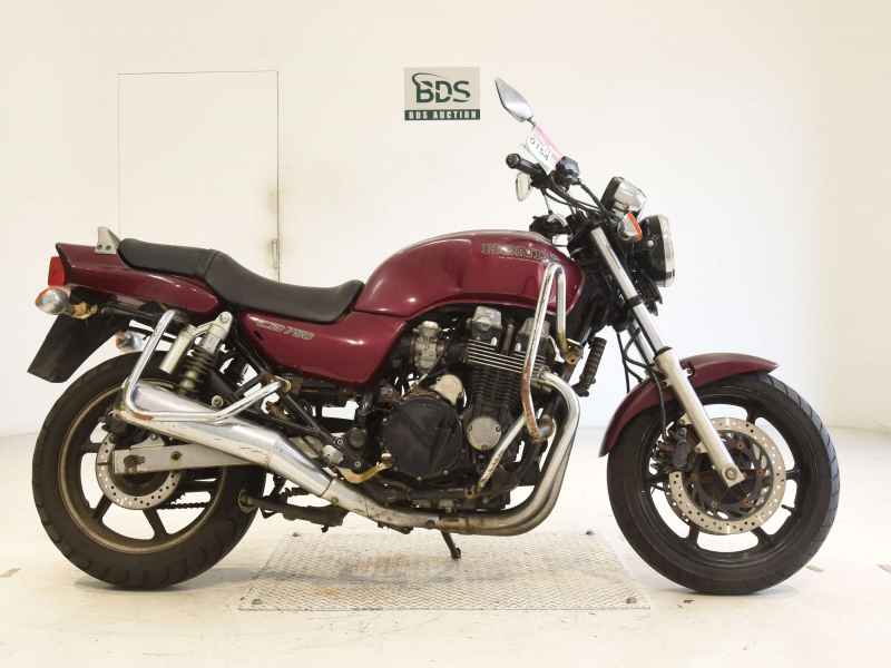 Honda CB750 2005