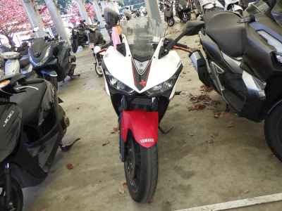 Yamaha YZF-R25 2016
