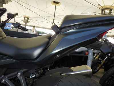 Kawasaki Ninja ZX-4R SE 2025