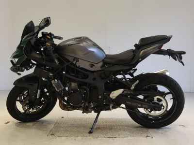 Kawasaki Ninja ZX-4R SE 2025