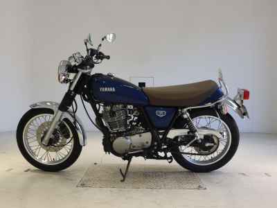 Yamaha SR400 2021
