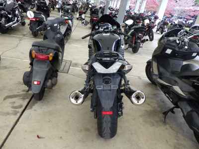 Kawasaki ZZR1400 2012