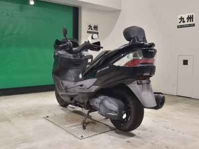 Suzuki Skywave 250S
