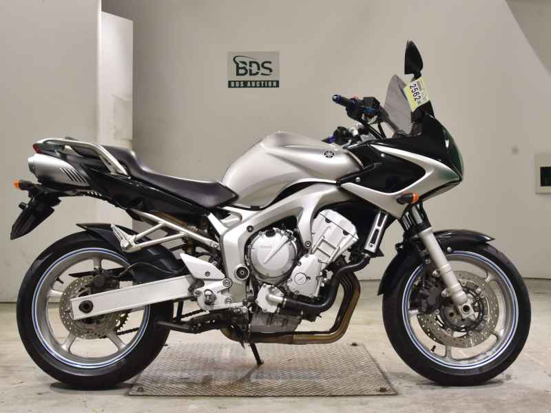 Yamaha FZ6 Fazer 2005