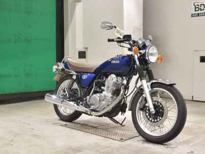 Yamaha SR400 2021