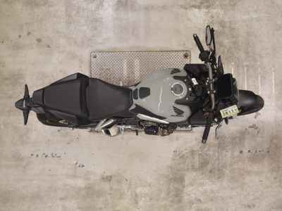 Honda CB650R E-Clutch 2024