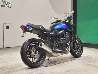 Kawasaki Z900RS Cafe 2024