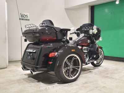 Harley-Davidson Electra Glide FLHTKSE1920 2022