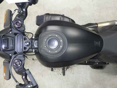 Harley-Davidson Softail FXDRS1870 2020