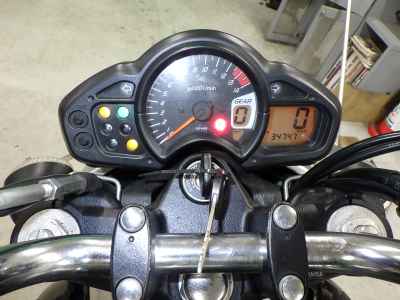 Suzuki Gladius SFV400 2010